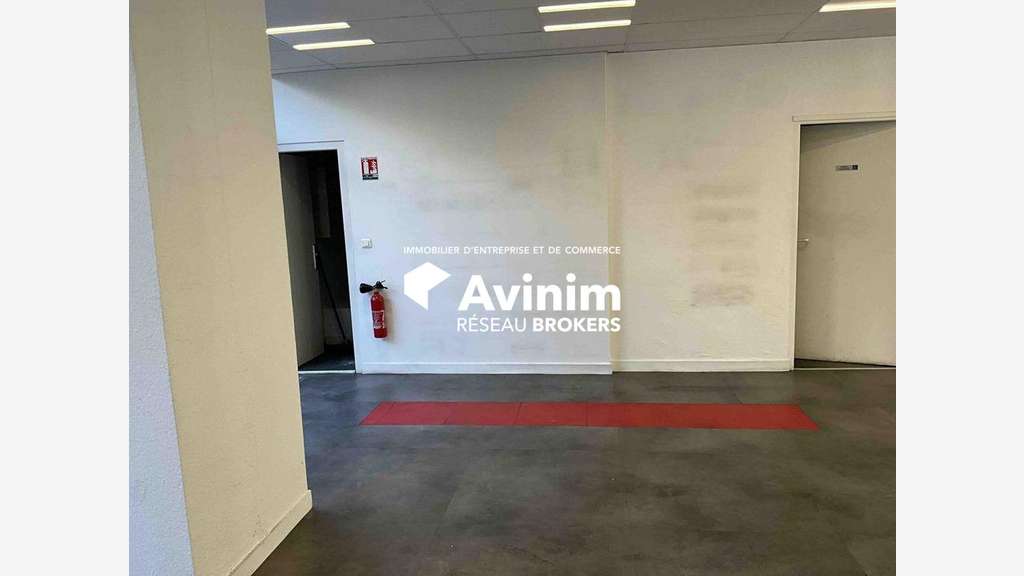 Location local 185m² secteur prisé Saint-Pierre