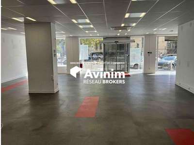 Location local 185m² secteur prisé Saint-Pierre
