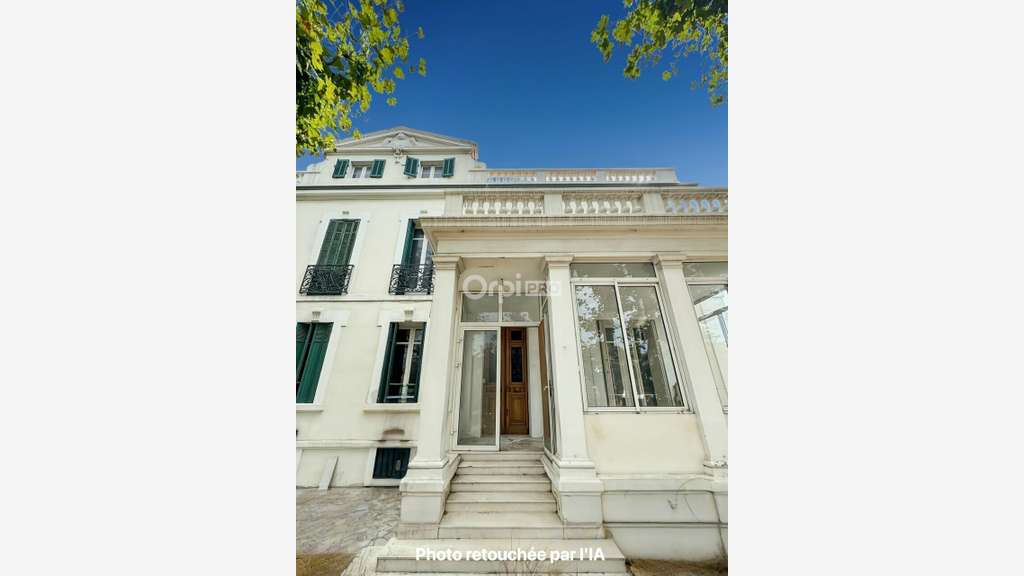 Location Local Professionnel avec Jardin
