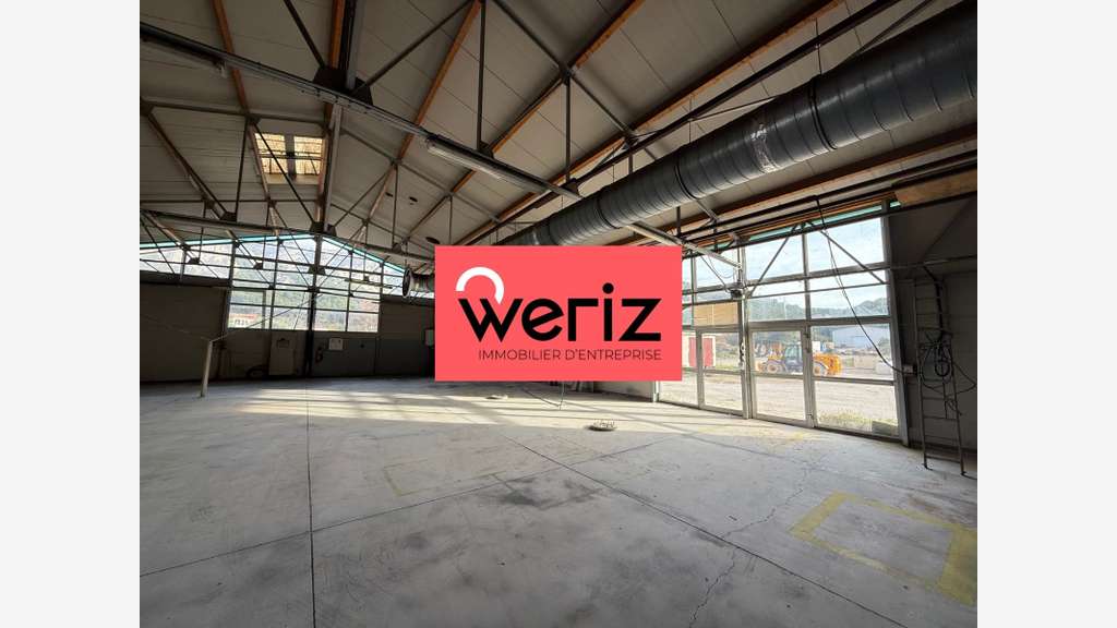 Locaux d'activité de 500m² à louer à Marseille 09
