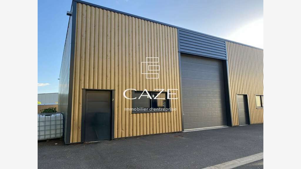 Loue locaux d'activités 800m² Martignas sur Jalles