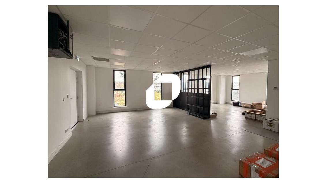 A louer Local d'activité 172m² Martillac