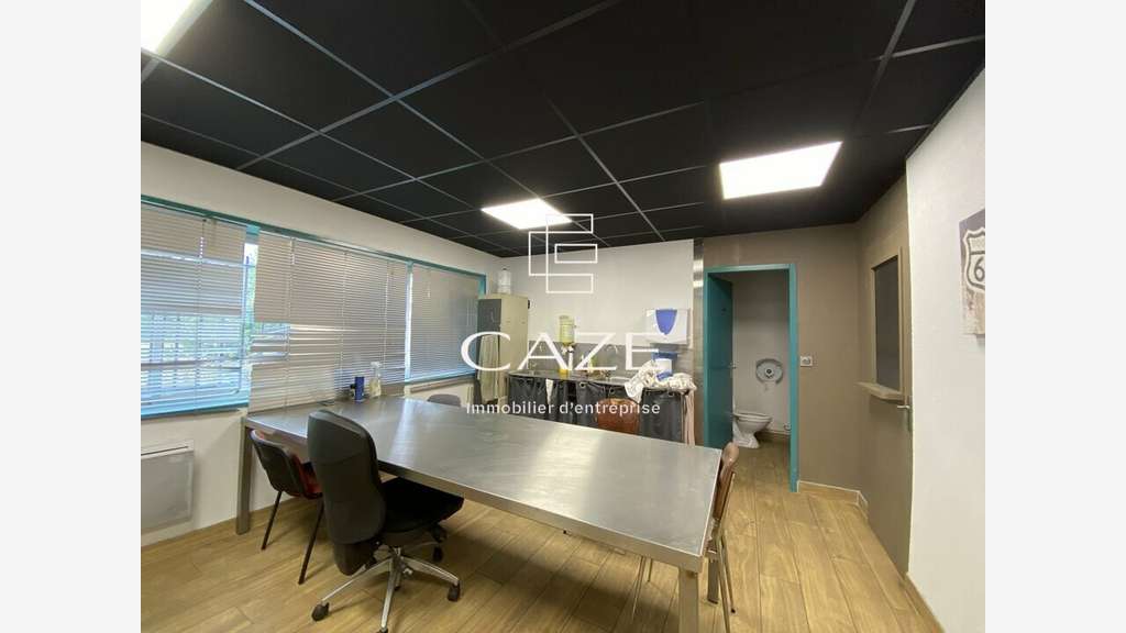 Loue local d'activité de 577m² Martillac prox A62