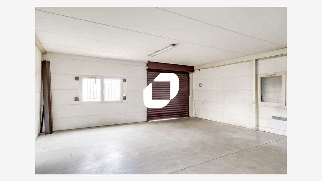 A louer Local d'activité 228m² Massy