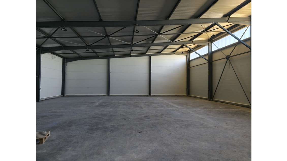 A louer local d'activité 320m² à la Pommeraye