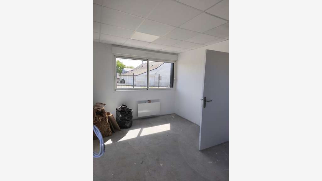 A louer local d'activité 320m² à la Pommeraye