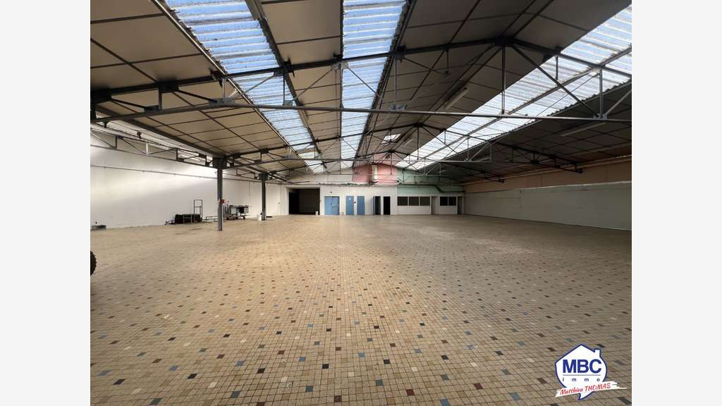 Ce bâtiment est situé en campagne de SAINT FLORENT