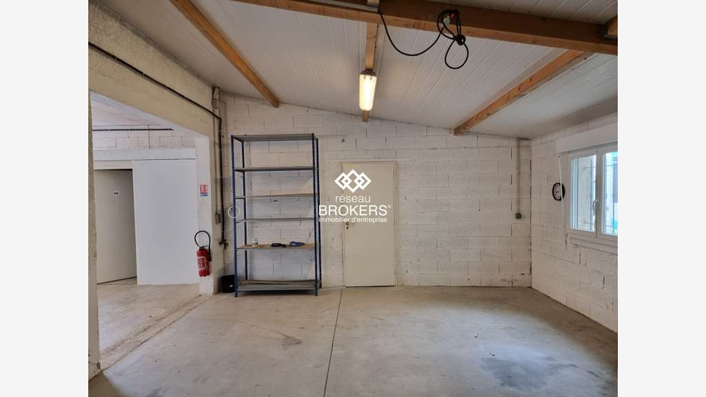 Local mixte 145m² à louer à Mauguio Fréjorgues