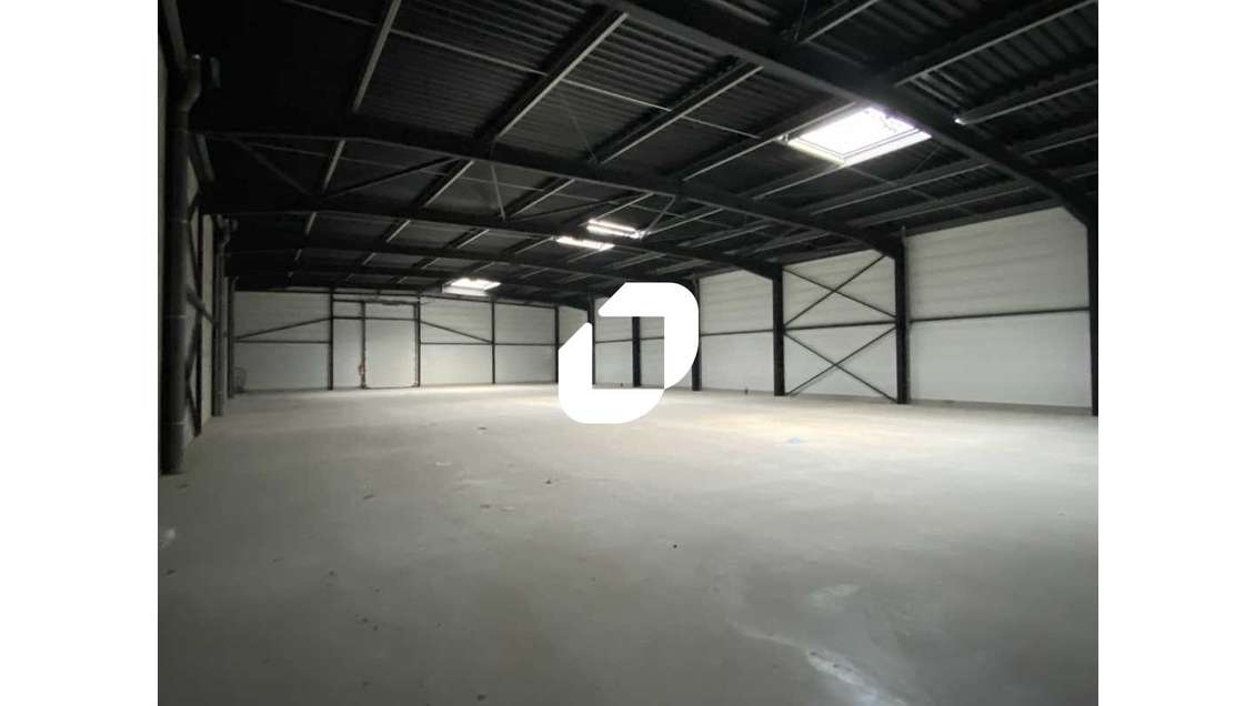 A louer Local d'activité 1291m² Mauguio