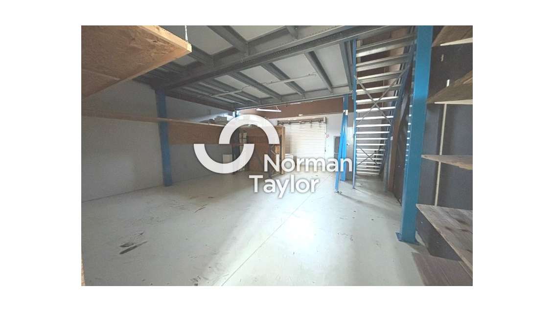 LOCAL D'ACTIVITE à louer dans le 34