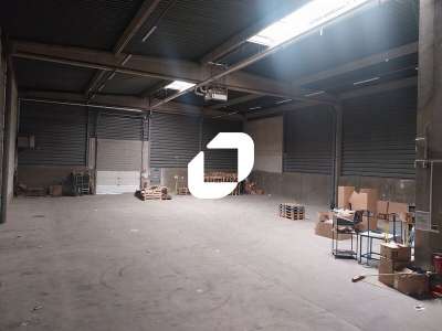 A louer Local d'activité 963m² Maurepas