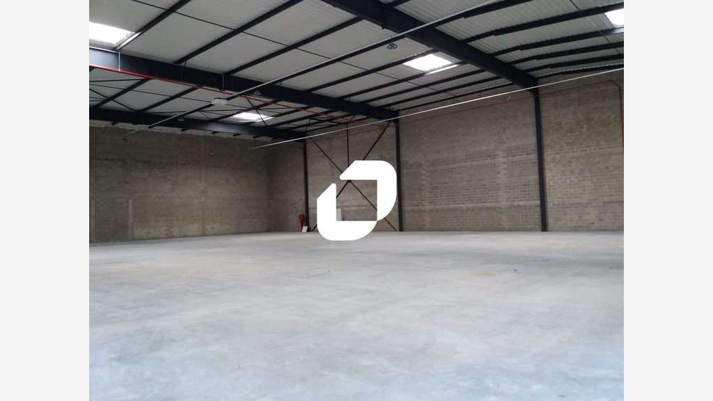 A louer Local d'activité 1327m² Maurepas