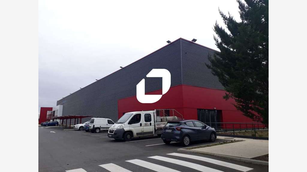 A louer Local d'activité 1327m² Maurepas