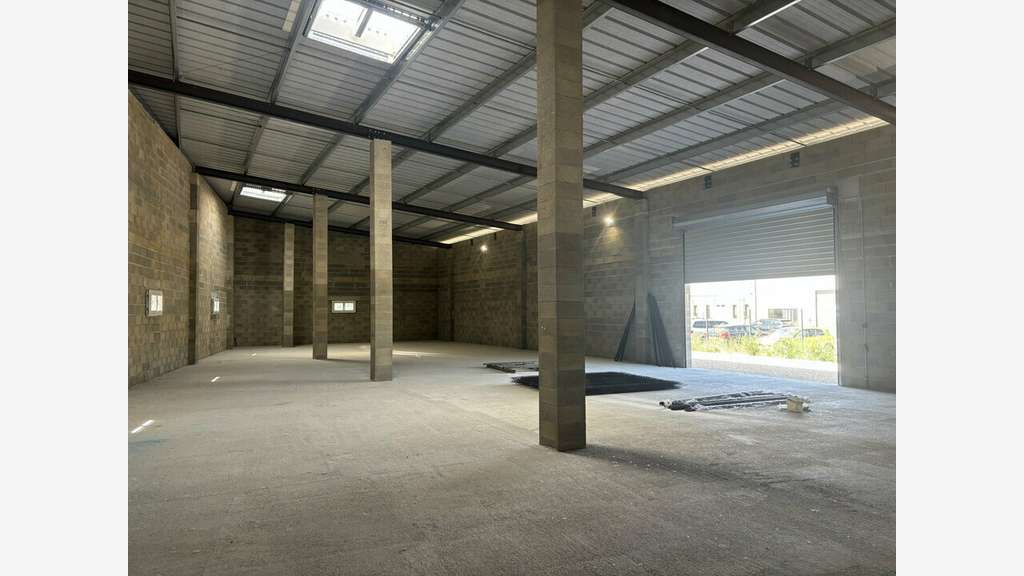 Location local d'activité 390m² à Mazan ZA Piolé