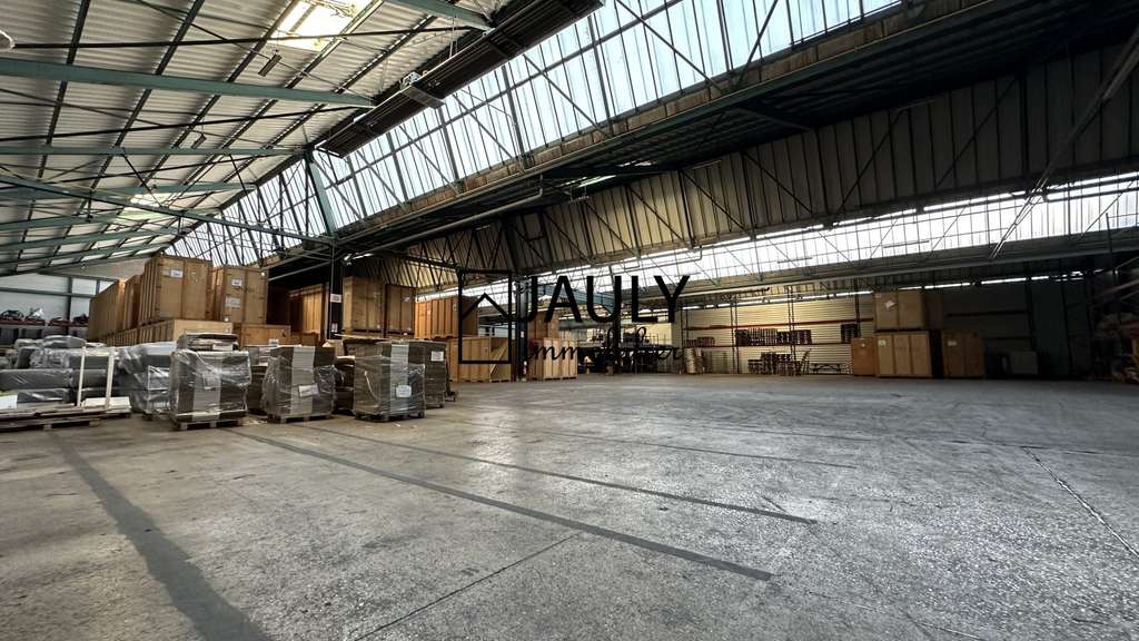 A louer entrepôt de 5 520m² en z.i de Meaux (77)