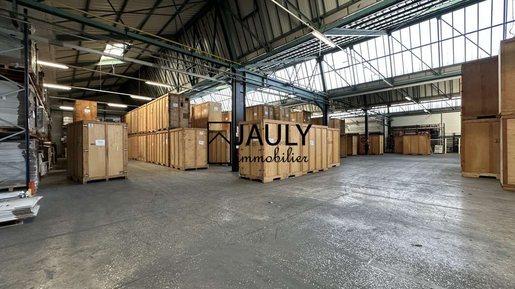 A louer entrepôt de 5 520m² en z.i de Meaux (77)