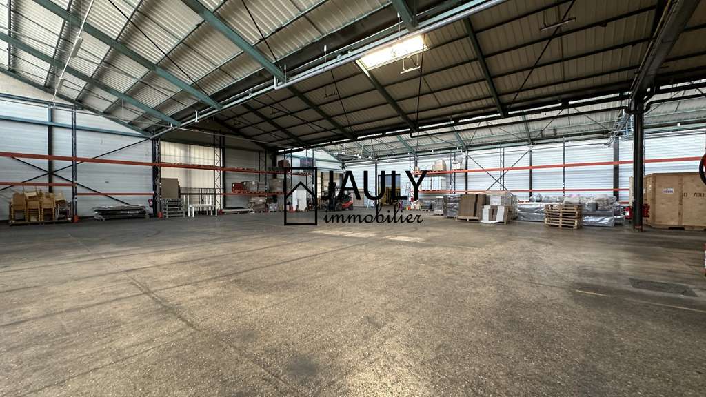 A louer entrepôt de 5 520m² en z.i de Meaux (77)