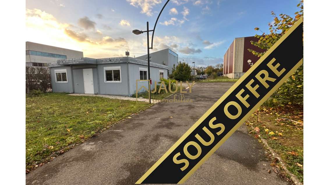 Local / bureaux 84m² sur 1 000m² à Meaux  ZI Nord