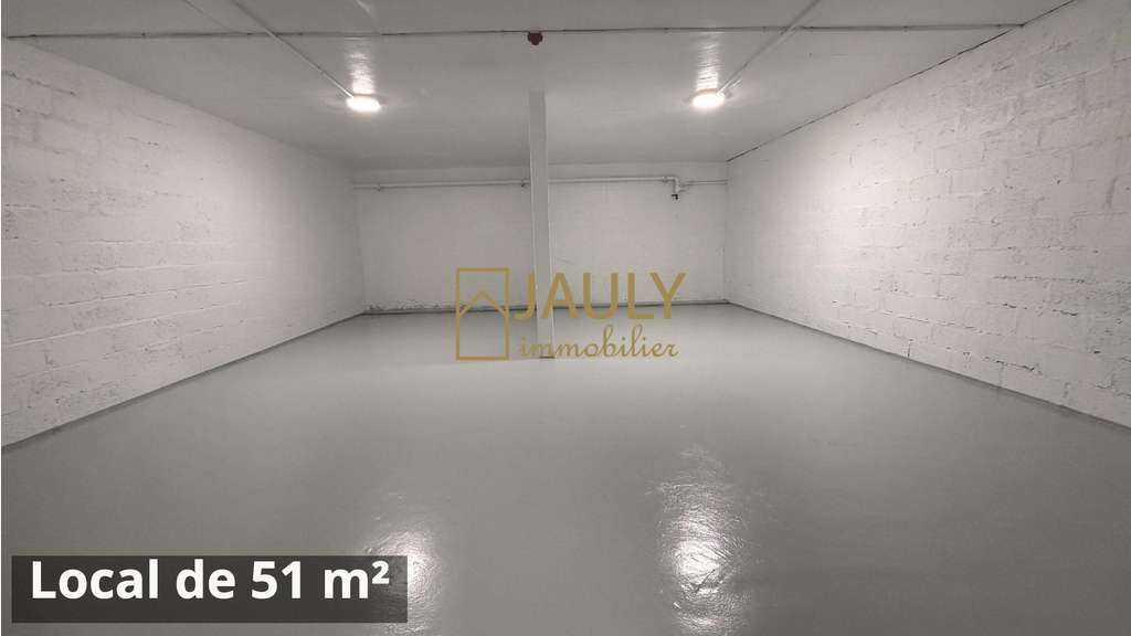 A louer local d'archivage atelier ert 402m² Meaux