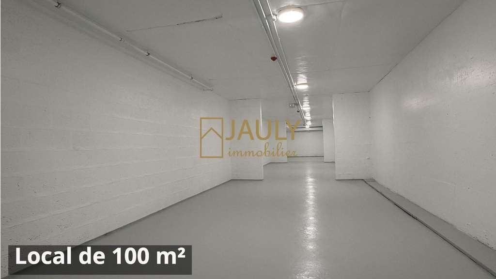 A louer local d'archivage atelier ert 402m² Meaux