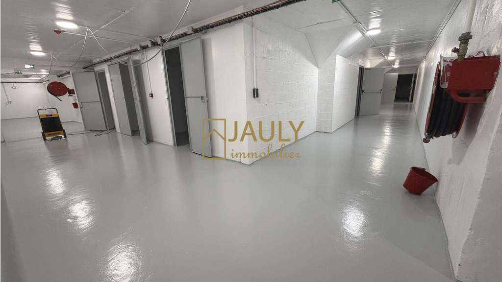 A louer local d'archivage atelier ert 402m² Meaux