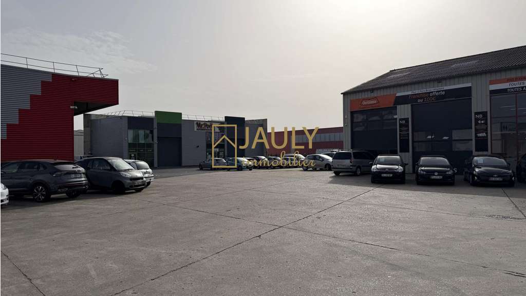 A louer local d'activité de 215m² en ZI Nord Meaux