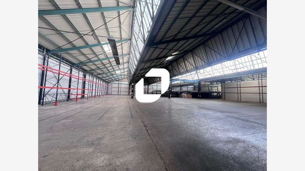 A louer Local d'activité 3500m² Meaux