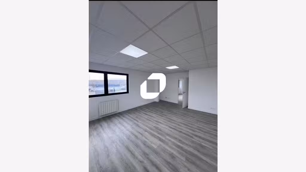 A louer Local d'activité 3035m² Meaux