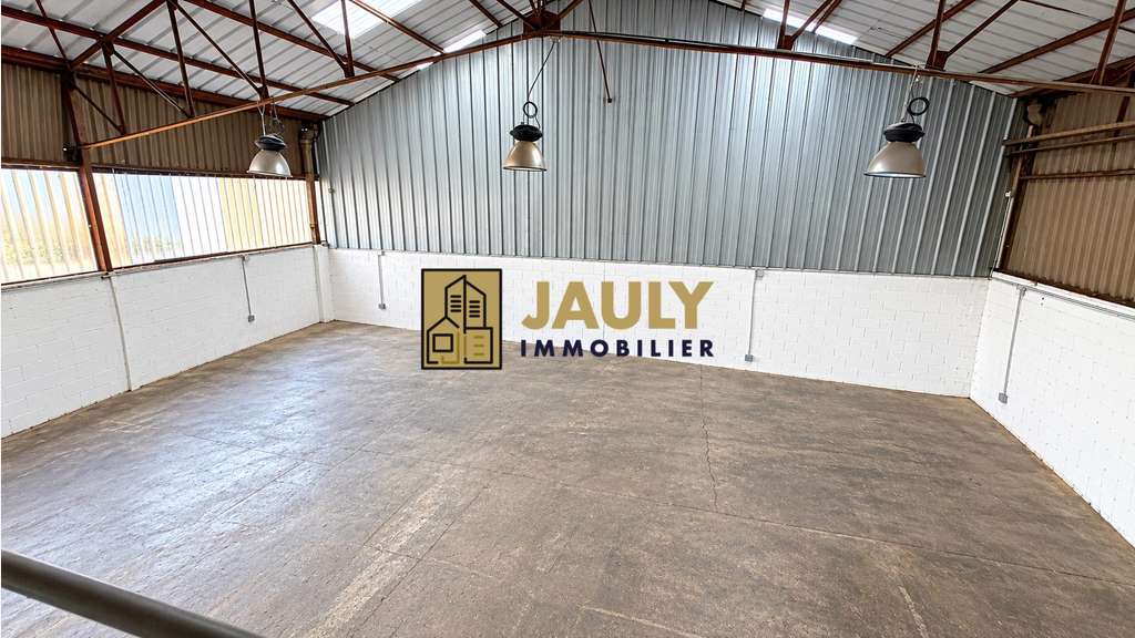 Local artisanal en ZFU - 220 m²
