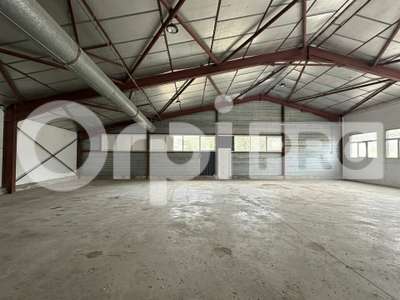 Entrepôt de stockage 180 m²  Mées (40)