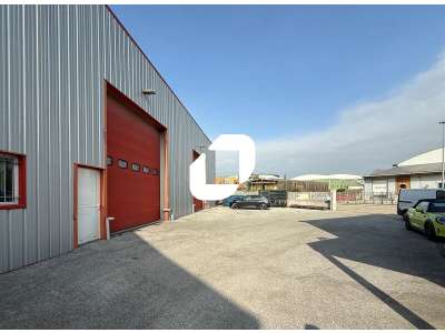 Location Locaux d'activités - Entrepôts à Méjannes-lès-Alès