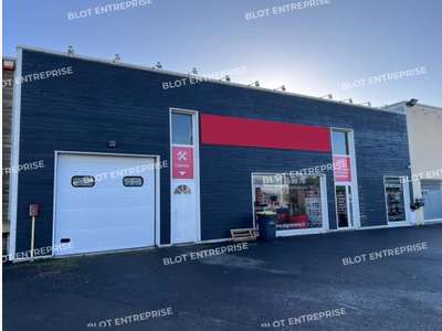 A louer local d'activités 335m² en zac à Melesse