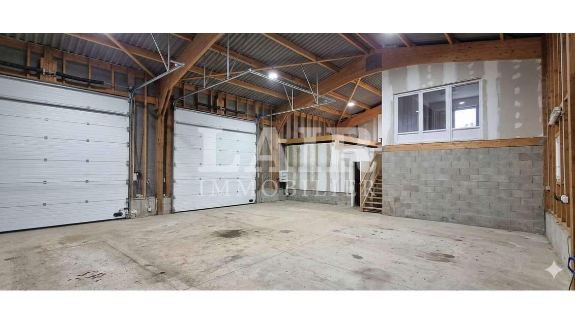Rare à louer local 300m² agglo d'Alençon