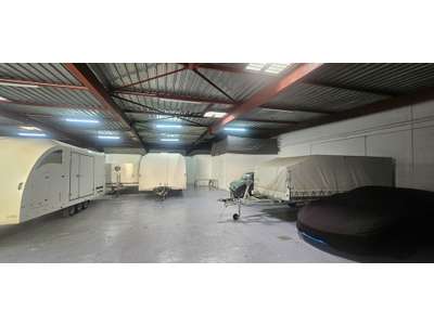 Location Locaux d'activités - Entrepôts à Menton