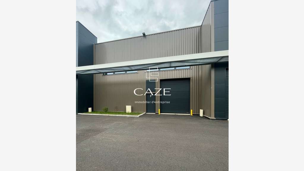 Locaux à louer à Mérignac Vert Caste sortie 10