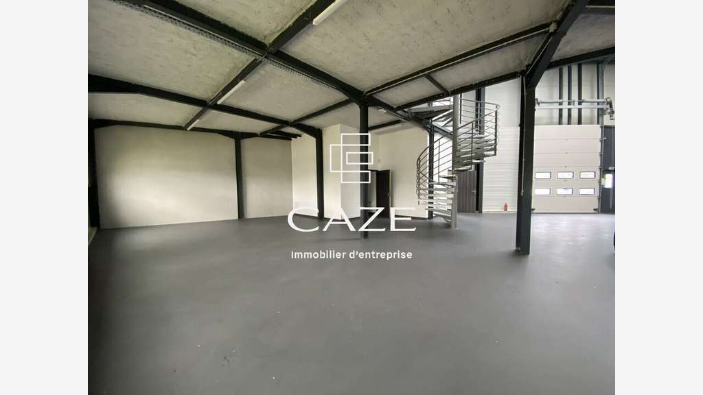 A louer bâtiment mixte 488m² prox rocade Mérignac
