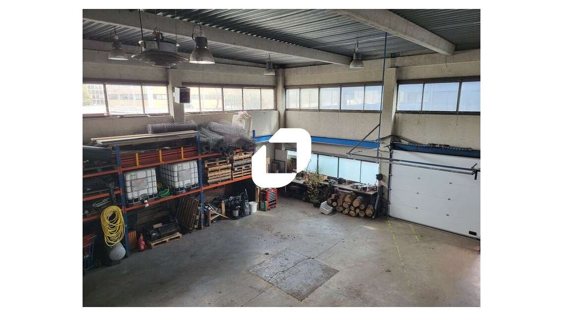 A louer Local d'activité 493m² Merignac