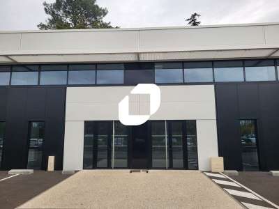 Location Locaux d'activités - Entrepôts à Mérignac