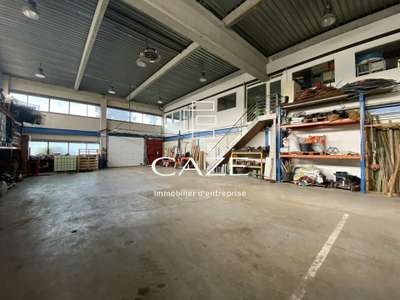 Bâtiment mixte 493m² à louer sortie 11b à Mérignac