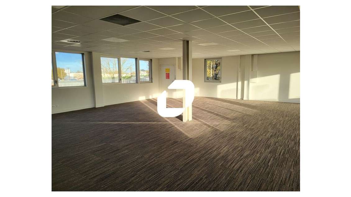 A louer Local d'activité 432m² Merignac