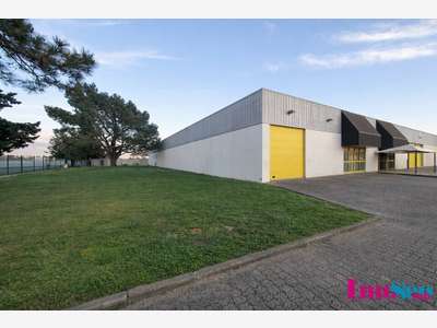 Entrepôt 365m² à louer ZI du Phare à Mérignac