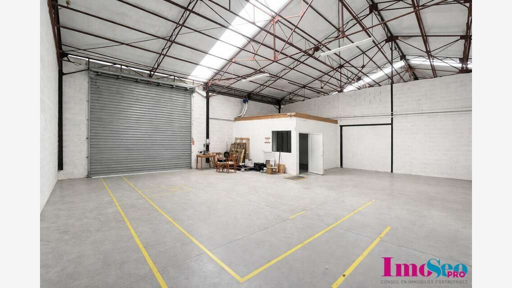 Entrepôt 280m² à louer Mérignac ZI du Phare