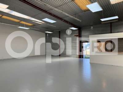 A louer local d'activité bureau 230m² à Mérignac