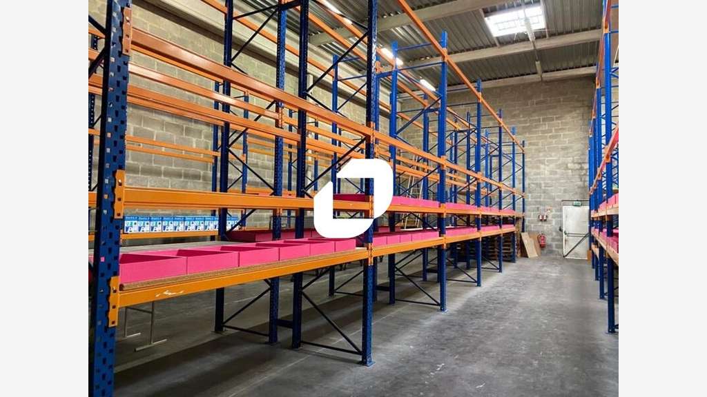 A louer Local d'activité 1173m² Mery sur oise