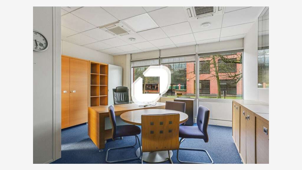 A louer Local d'activité 547m² Meudon la foret