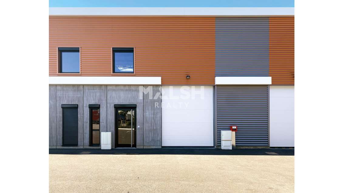 Local d'activités à louer 203m² à Meyzieu A46