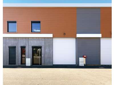 Location Locaux d'activités - Entrepôts à Meyzieu