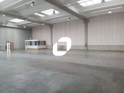 A louer Local d'activité 922m² Meyzieu