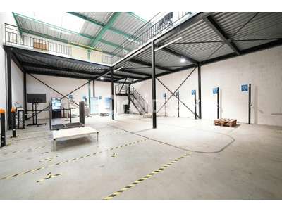 Location Locaux d'activités - Entrepôts à Millery