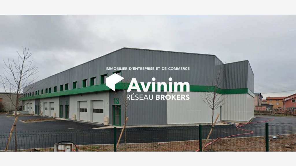 Local d'activité 154m² à louer ZI Lyon Sud-Est